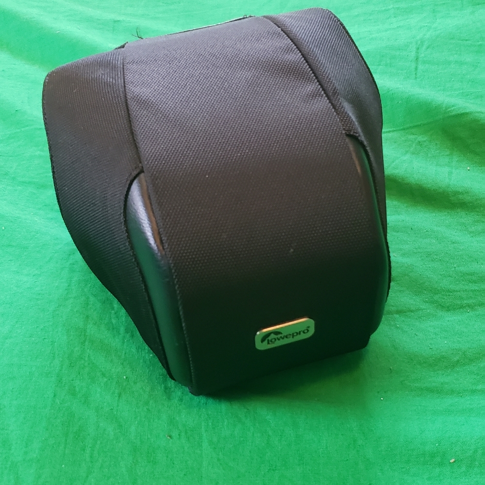 Lowepro Camera Quick Case 120